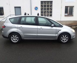 Ford S-Max Gebrauchtwagen
