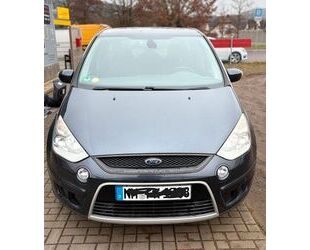 Ford S-Max Gebrauchtwagen