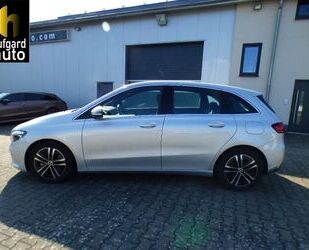 Mercedes-Benz B 180 Gebrauchtwagen