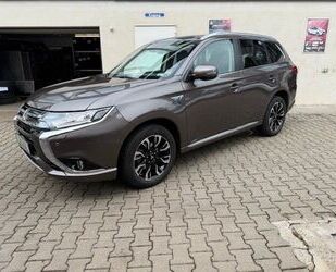 Mitsubishi Plug-in Hybrid Outlander Gebrauchtwagen