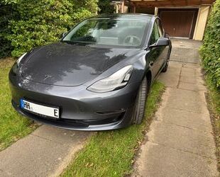 Tesla Model 3 Gebrauchtwagen