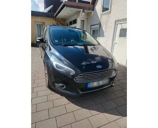 Ford S-Max Gebrauchtwagen