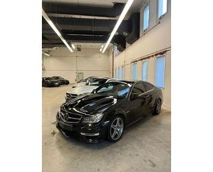 Mercedes-Benz C 63 AMG 