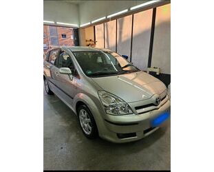 Toyota Corolla Verso Gebrauchtwagen