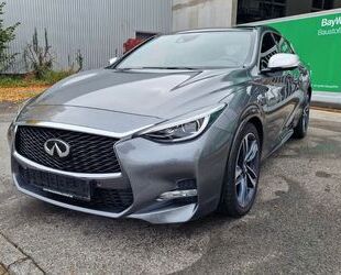 INFINITI Q30 Gebrauchtwagen