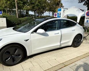 Tesla Model 3 Gebrauchtwagen