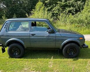 Lada Urban Gebrauchtwagen