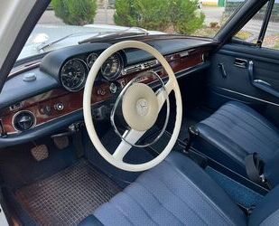 Mercedes-Benz 230 Gebrauchtwagen