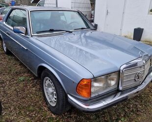 Mercedes-Benz 230 Gebrauchtwagen