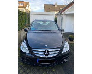 Mercedes-Benz B 180 Gebrauchtwagen