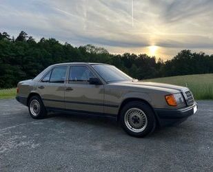 Mercedes-Benz 230 Gebrauchtwagen