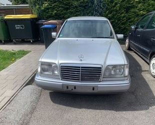 Mercedes-Benz 230 Gebrauchtwagen
