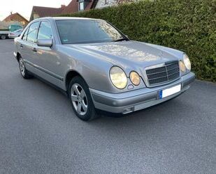 Mercedes-Benz E 200 Gebrauchtwagen