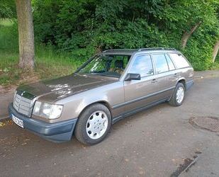 Mercedes-Benz 230 Gebrauchtwagen