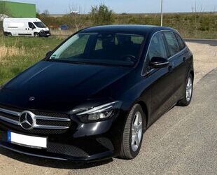 Mercedes-Benz B 180 Gebrauchtwagen
