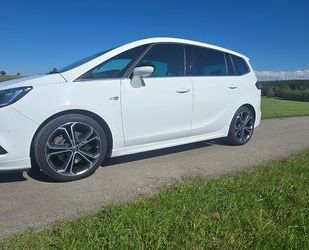 Opel Zafira Tourer Gebrauchtwagen