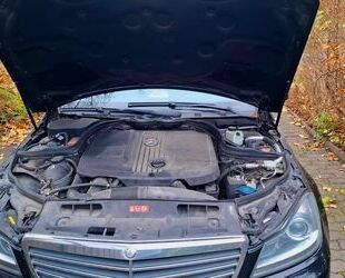 Mercedes-Benz 220 Gebrauchtwagen