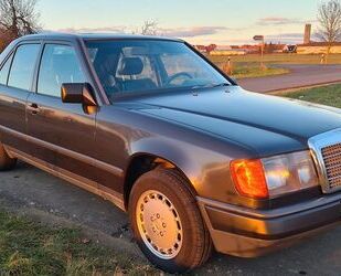 Mercedes-Benz E 300 Gebrauchtwagen