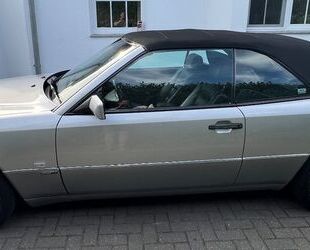 Mercedes-Benz E 220 Gebrauchtwagen