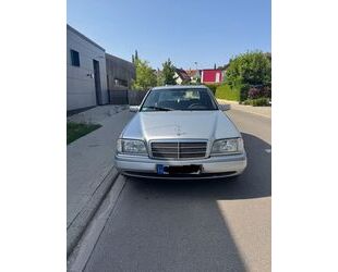 Mercedes-Benz C 180 Gebrauchtwagen