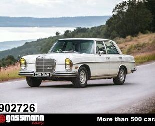 Mercedes-Benz 280 Gebrauchtwagen