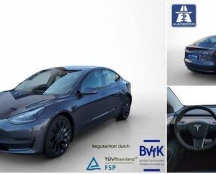 Tesla Model 3 Gebrauchtwagen