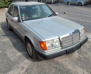 Mercedes-Benz E 230 Gebrauchtwagen