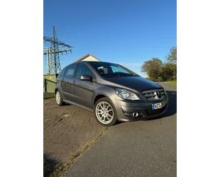 Mercedes-Benz B 180 Gebrauchtwagen