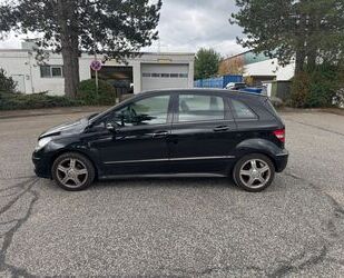 Mercedes-Benz B 200 Gebrauchtwagen
