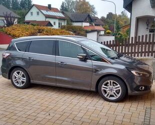 Ford S-Max Gebrauchtwagen