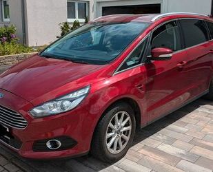 Ford S-Max Gebrauchtwagen