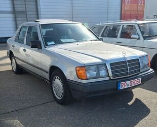 Mercedes-Benz 300 Gebrauchtwagen
