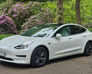 Tesla Model 3 Gebrauchtwagen