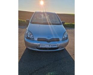 Lancia Yaris 