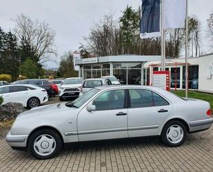 Mercedes-Benz E 240 Gebrauchtwagen