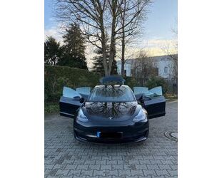 Tesla Model 3 Gebrauchtwagen