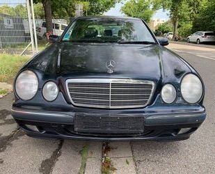 Mercedes-Benz E 240 Gebrauchtwagen