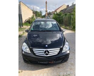 Mercedes-Benz B 180 Gebrauchtwagen