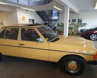 Mercedes-Benz 230 Gebrauchtwagen