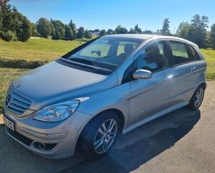 Mercedes-Benz B 200 Gebrauchtwagen
