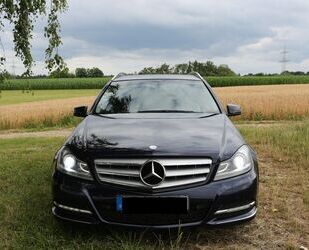 Mercedes-Benz 220 Gebrauchtwagen