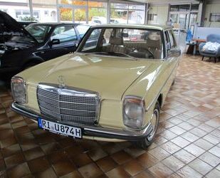 Mercedes-Benz 230 Gebrauchtwagen