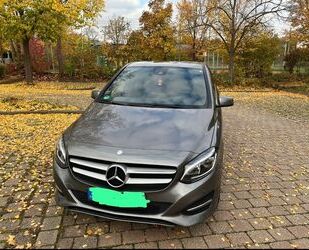 Mercedes-Benz B 180 Gebrauchtwagen