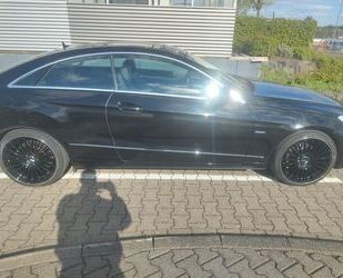 Mercedes-Benz E 200 Gebrauchtwagen