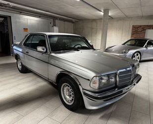 Mercedes-Benz 230 Gebrauchtwagen
