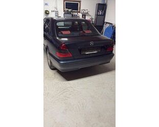 Mercedes-Benz C 180 Gebrauchtwagen