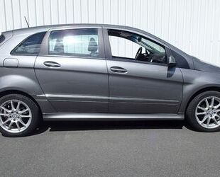 Mercedes-Benz B 180 Gebrauchtwagen