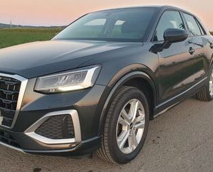 Mercedes-Benz Q2 