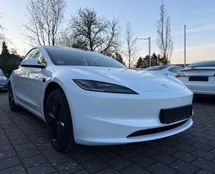 Tesla Model 3 Gebrauchtwagen