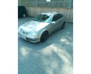 Mercedes-Benz 200 Gebrauchtwagen